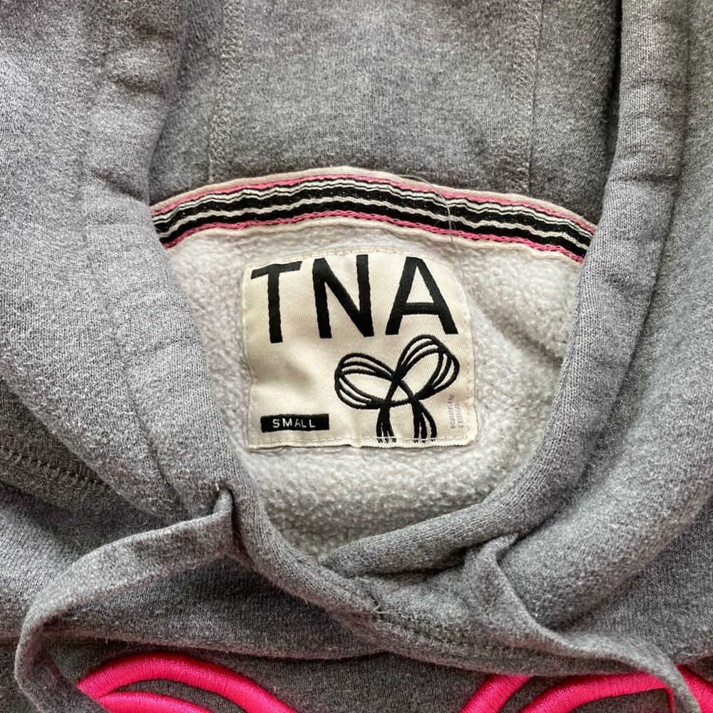 TNA | Sweater - Picture 3 of 6